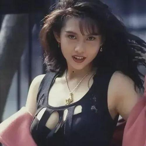 邱淑贞闺蜜爆料视频大全,揭秘明星背后故事  第2张 邱淑贞闺蜜爆料视频大全,揭秘明星背后故事  第2张