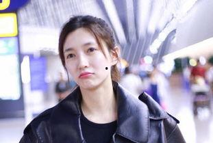 孟瑞大爆料娱乐圈视频,孟瑞独家爆料,内幕惊人!  第2张 孟瑞大爆料娱乐圈视频,孟瑞独家爆料,内幕惊人!  第2张