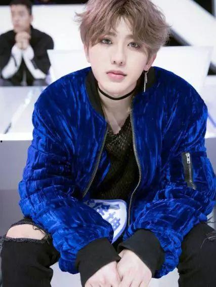 蔡徐坤恋情八卦爆料视频,揭秘明星背后的甜蜜故事  第3张 蔡徐坤恋情八卦爆料视频,揭秘明星背后的甜蜜故事  第3张