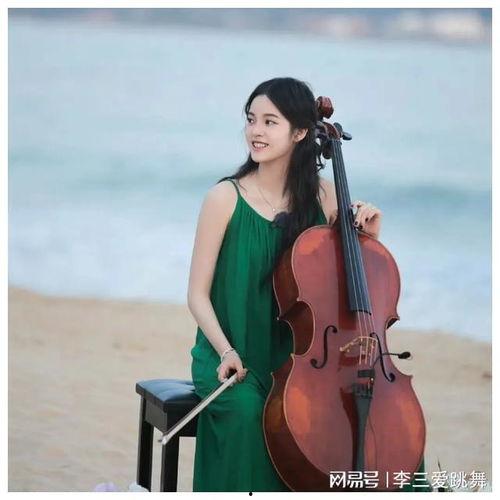 八卦爆料娱乐圈的博主,娱乐圈博主独家爆料，明星幕后故事大公开！  第2张