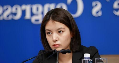 郑州美女爆料新闻报道,揭秘背后惊人真相  第3张 郑州美女爆料新闻报道,揭秘背后惊人真相  第3张